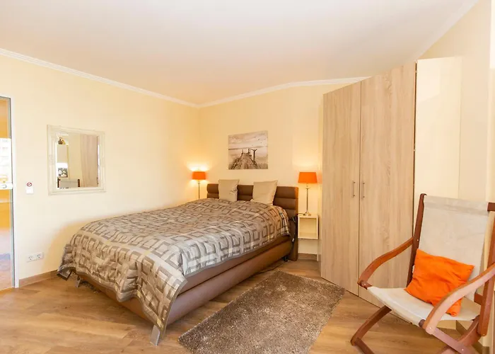 Lord Nelson 312 Apartment *